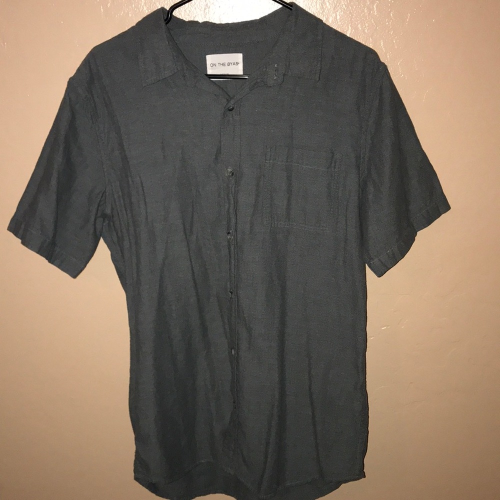 Charcoal short sleeved shirt